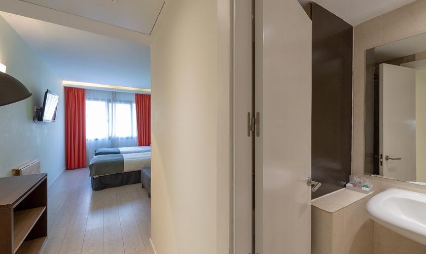 Chambre Familiale (1 - 4 personnes) Apartamentos Recoletos Madrid Chambre Familiale (1 - 4 personnes) Apartamentos Recoletos Madrid