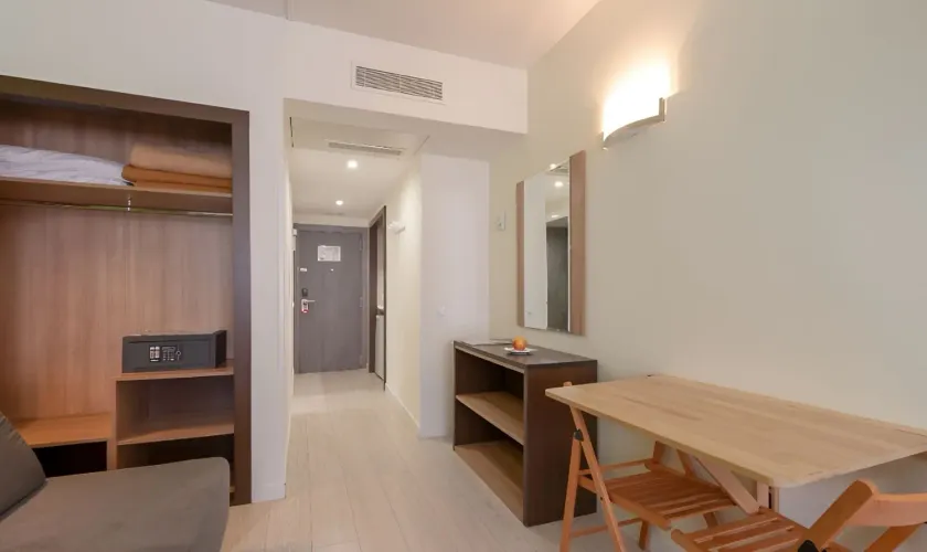 Chambre Double ou Lits Jumeaux (1 - 2 PERSONNES) Apartamentos Recoletos Madrid Chambre Double ou Lits Jumeaux (1 - 2 PERSONNES) Apartamentos Recoletos Madrid